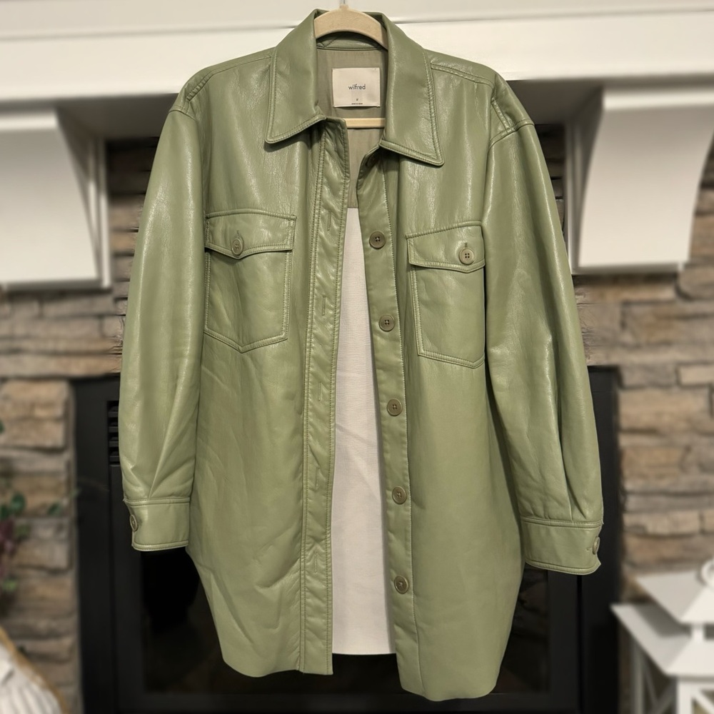 Aritzia Wilfred Ganna Shirt Jacket, Size Medium
